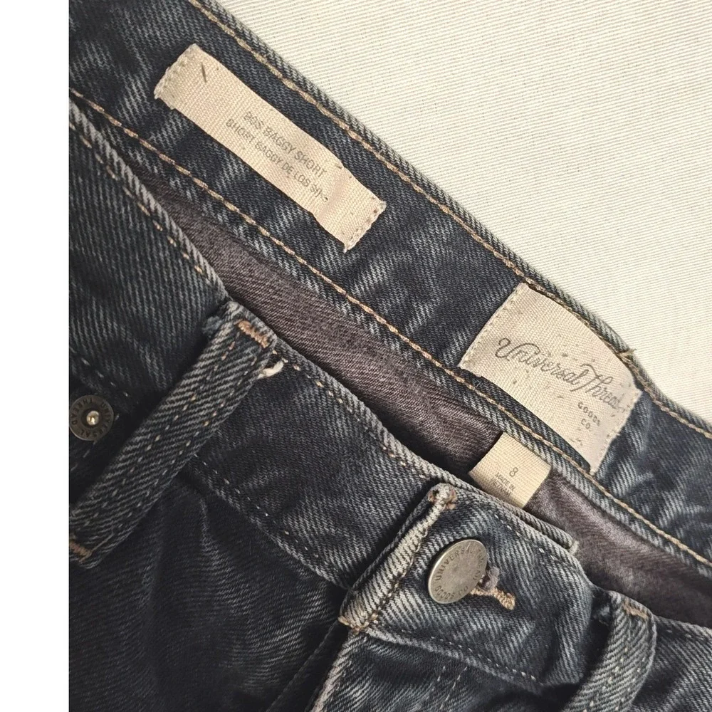 Universal Thread 90s Baggy Shorts Washed Black Gray Denim Raw Hem 8 Button Fly